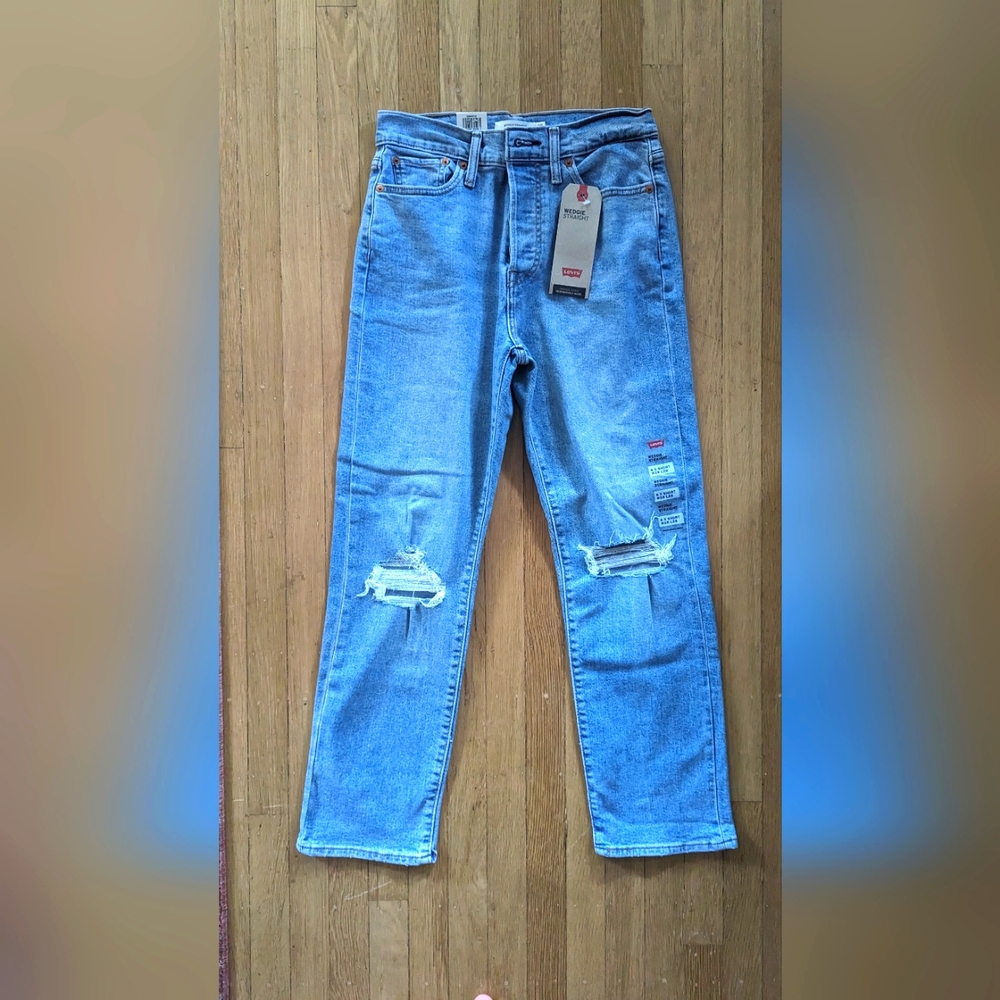 Levi's Wedgie Straight Jeans (distressed)